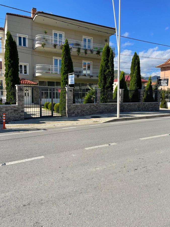 Rent Rooms Kapri Pogradec Exterior foto