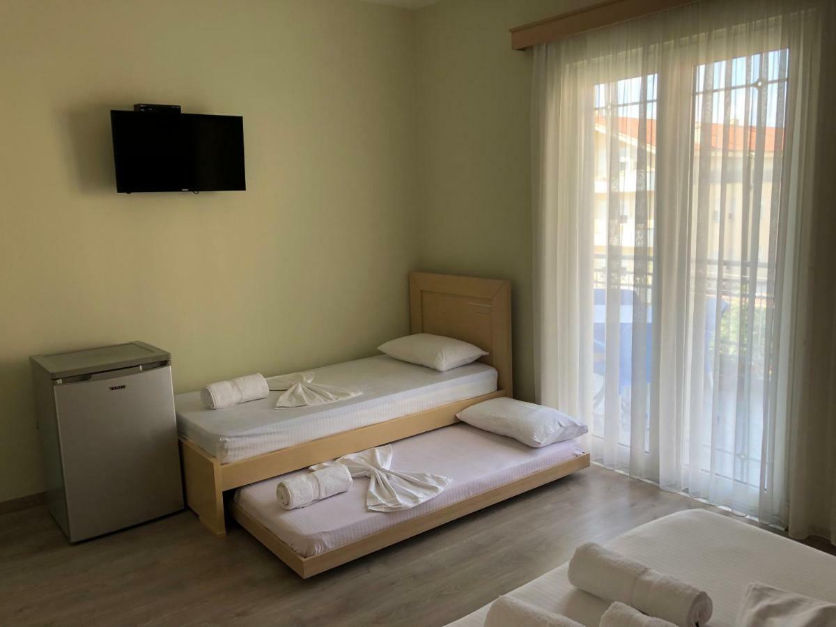 Rent Rooms Kapri Pogradec Exterior foto